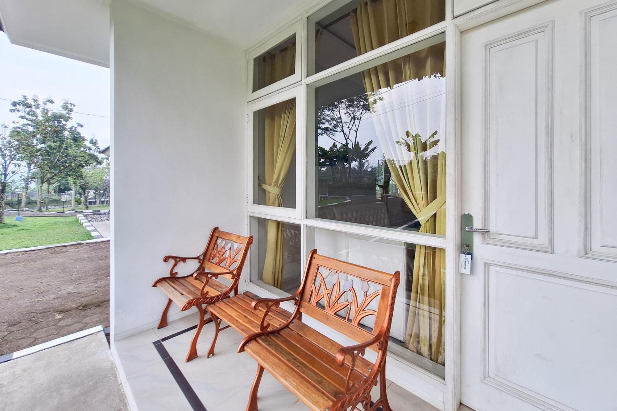 Reddoorz Resort At Tridaya Cisarua Puncak Bagian luar foto