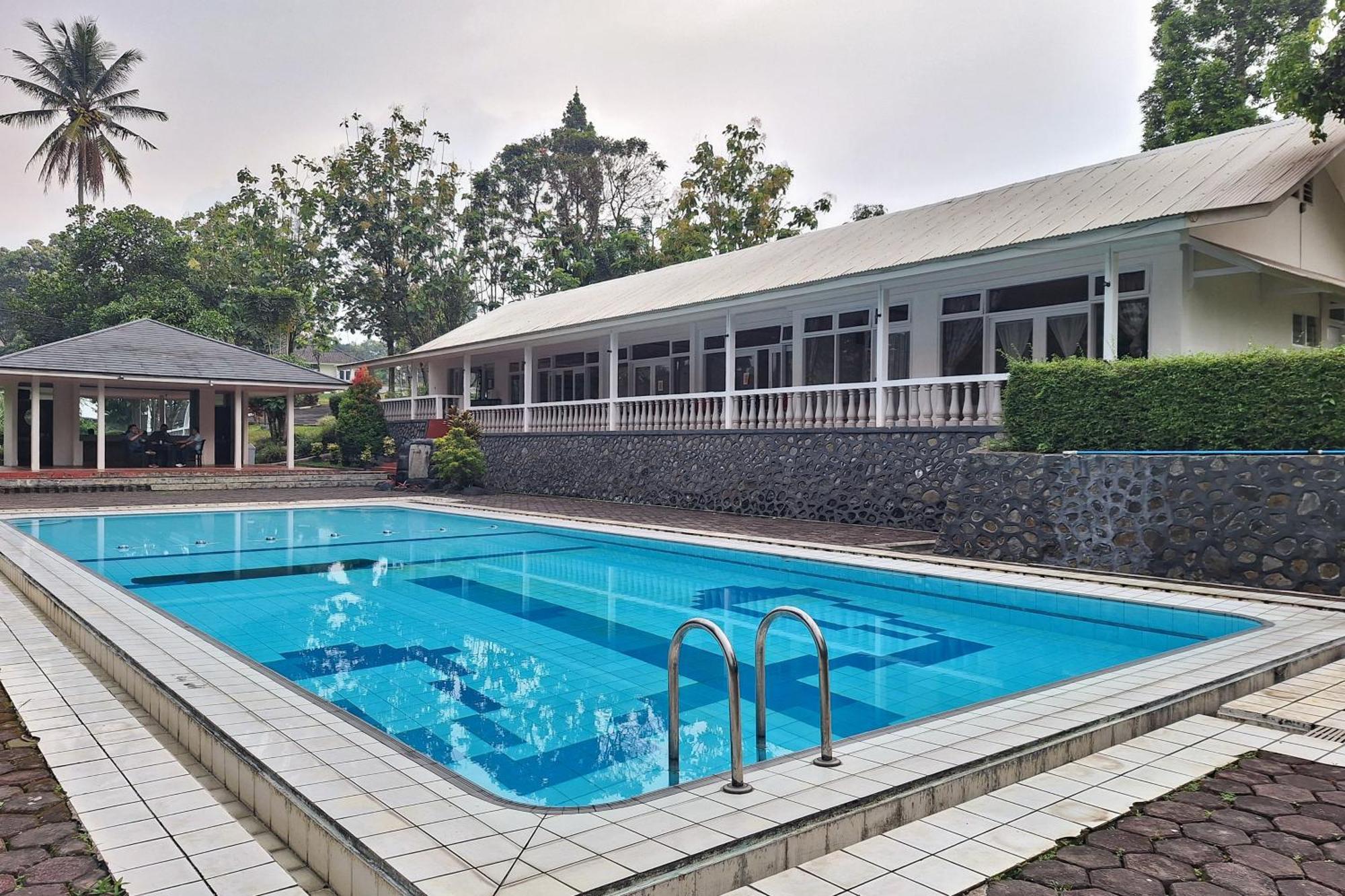 Reddoorz Resort At Tridaya Cisarua Puncak Bagian luar foto